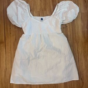 Old Navy White V-Neck Dress
